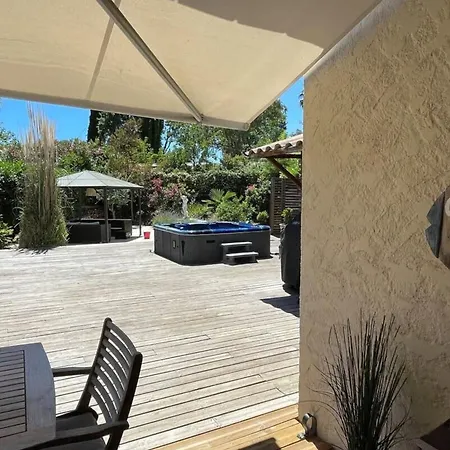 06v - Beautiful With Pool And Tennis
